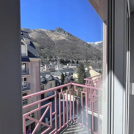 Apartment Au Centre Avec Balcon Et Parking - Fr-1-812-135
